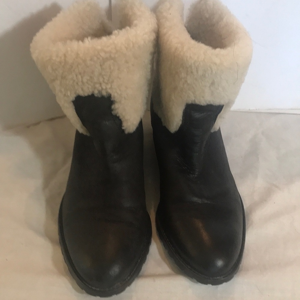 “ZADIG & VOLTAIRE” TEDDY Leather Ankle Boots. - Picture 3 of 16